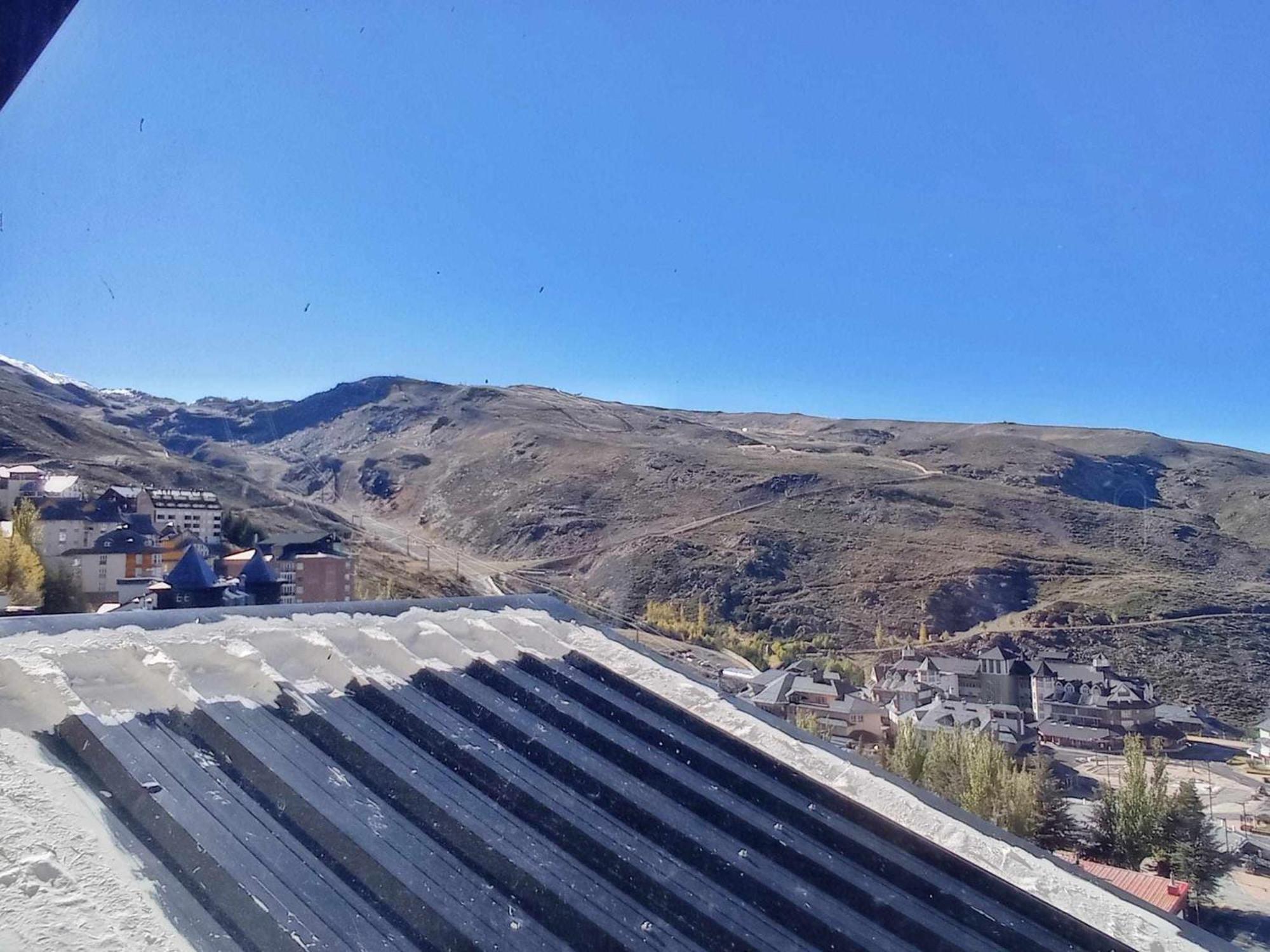 Atico Con Vistas Monte Gorbea Apartamento Serra Nevada Exterior foto